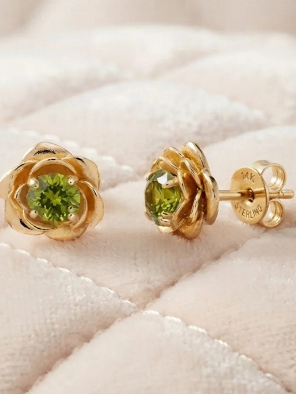 ✨ NWT 14K Gold & 925 Sterling Silver Real Peridot Rose Floral Stud Earrings ✨​